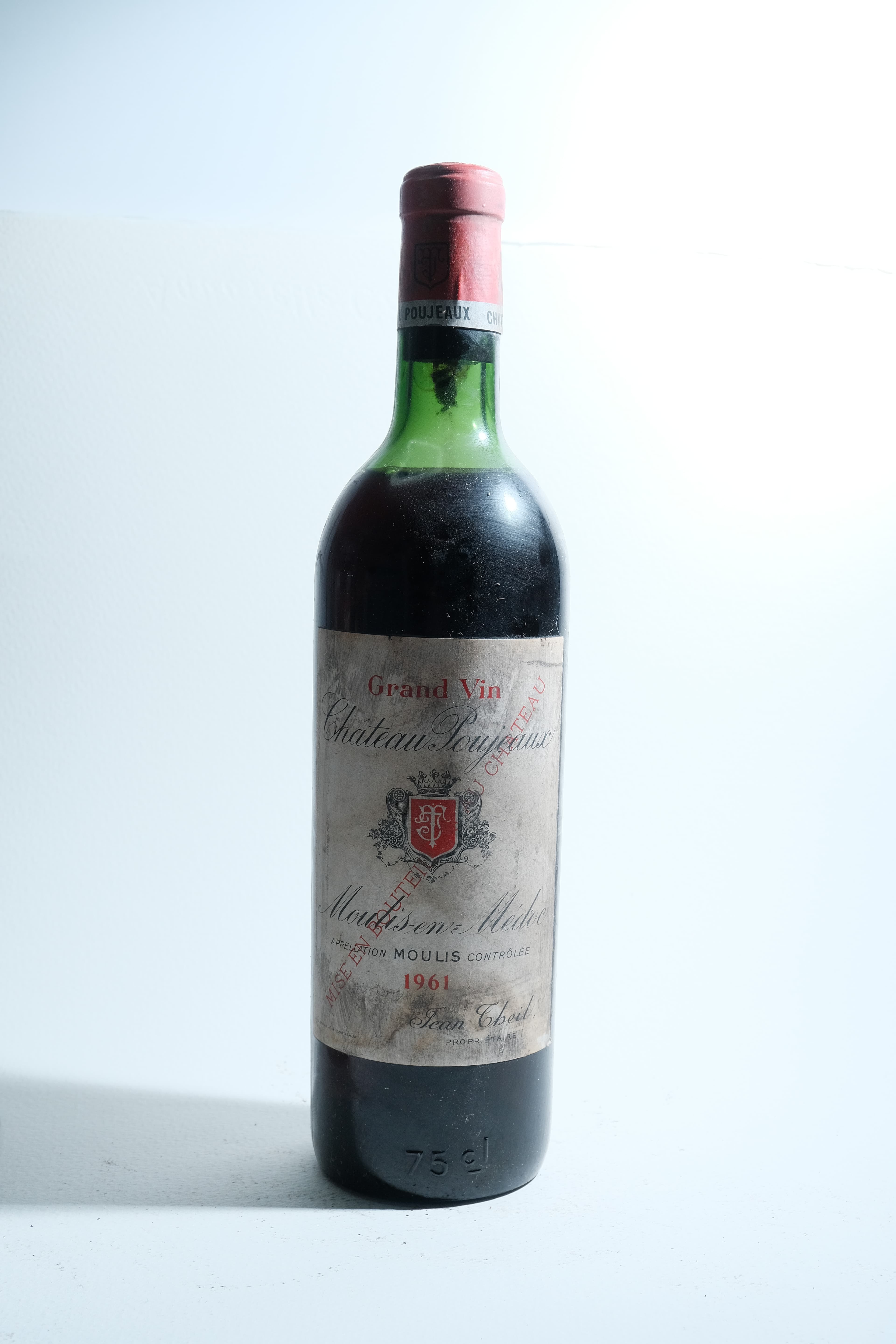 6 bottles Château Poujeaux 1961 - Image 1
